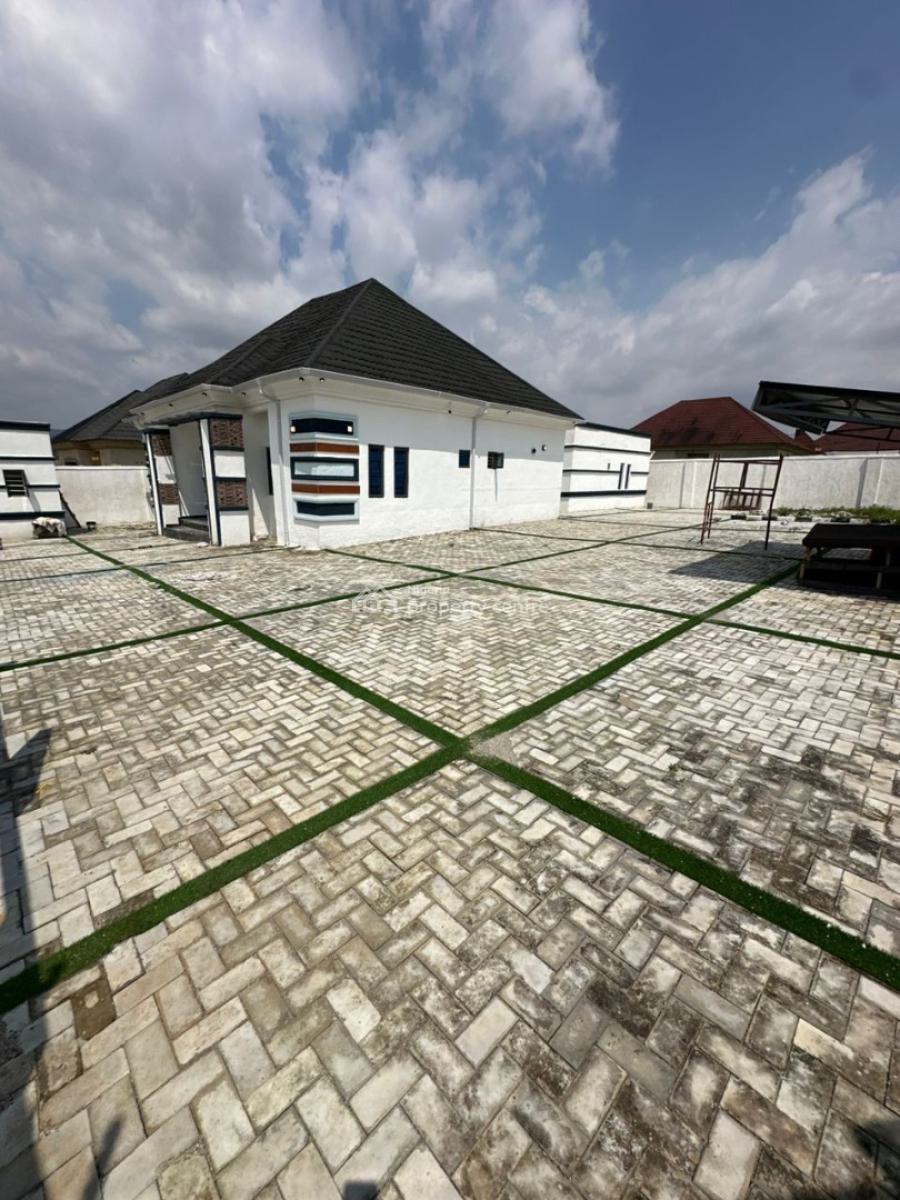 Exclusive 3-bedroom Detached Bungalow with 2 Rooms Bq, Gwarinpa, Abuja, Detached Bungalow for Sale