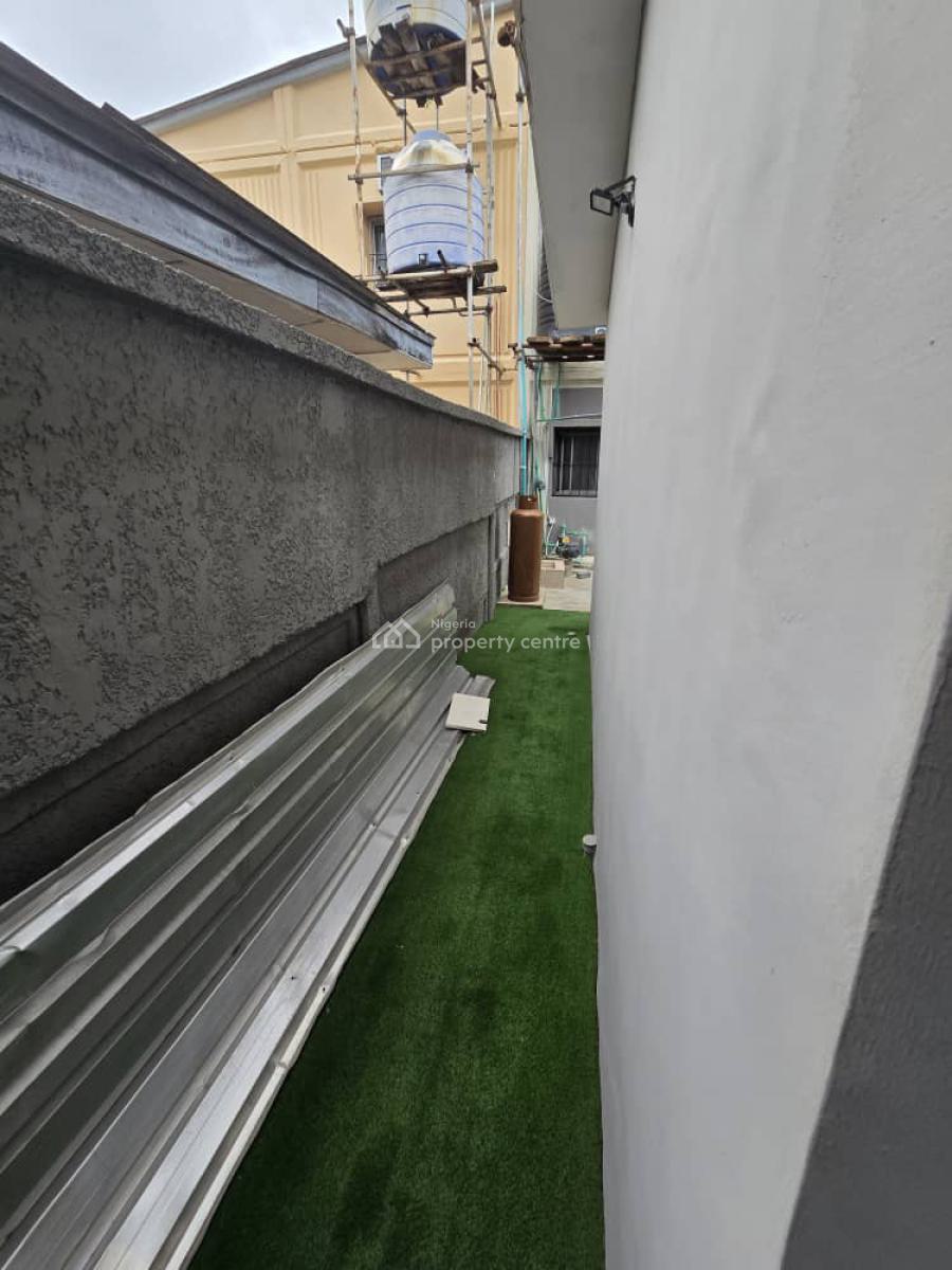 Luxury 2 Bedroom Apartment, Dolphin Estate, Ikoyi, Lagos, Flat / Apartment Short Let