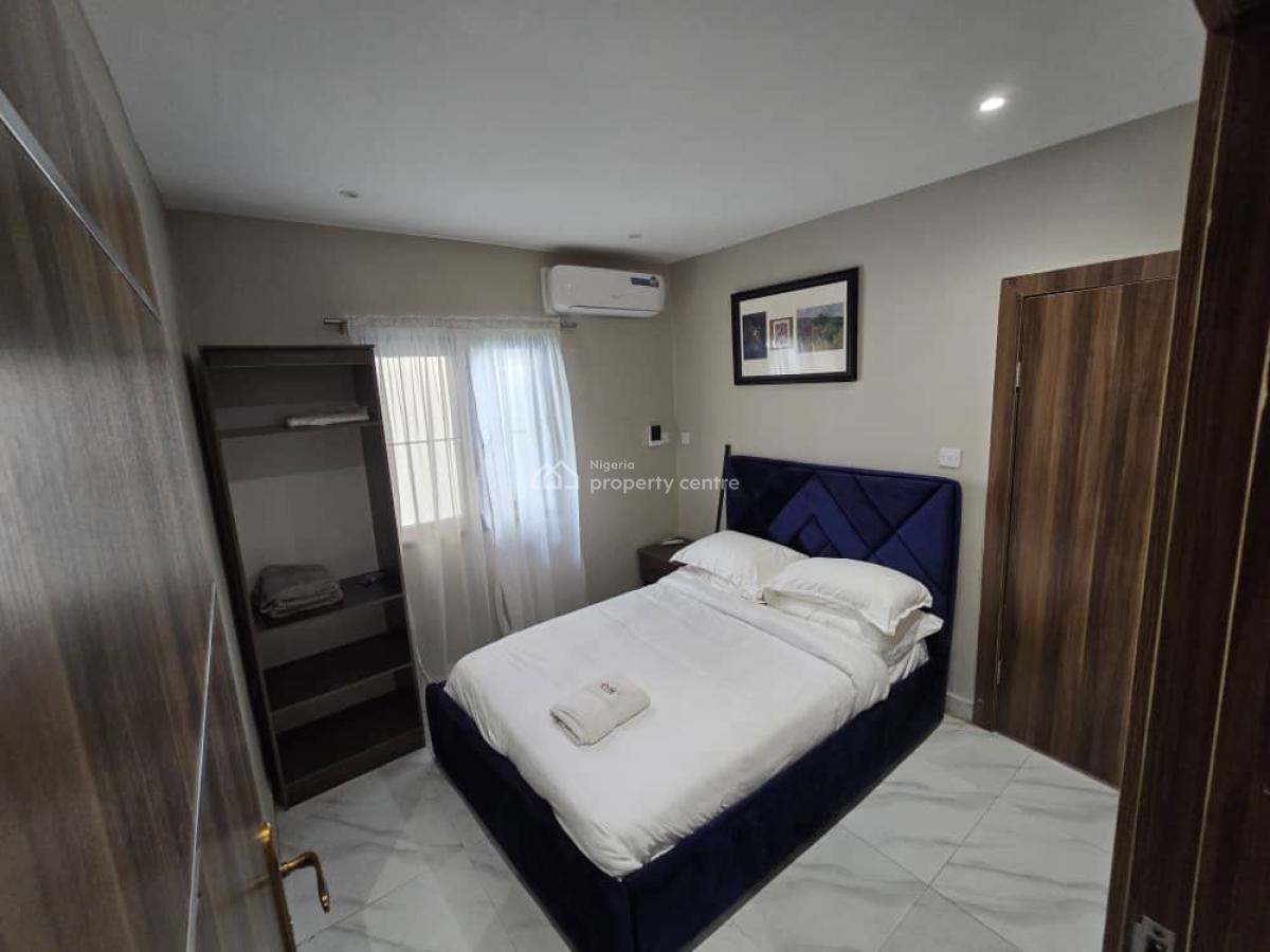 Luxury 2 Bedroom Apartment, Dolphin Estate, Ikoyi, Lagos, Flat / Apartment Short Let