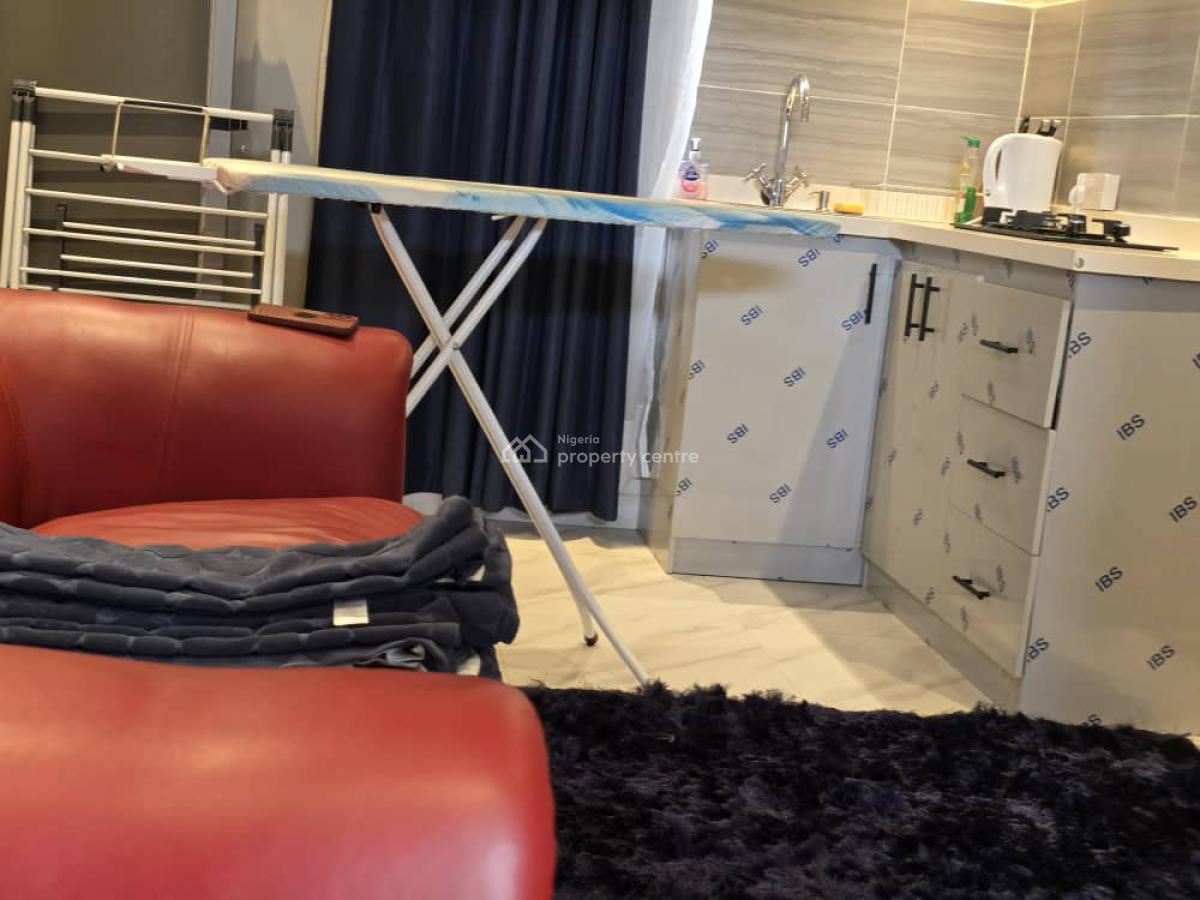 Luxury 2 Bedroom Apartment, Dolphin Estate, Ikoyi, Lagos, Flat / Apartment Short Let