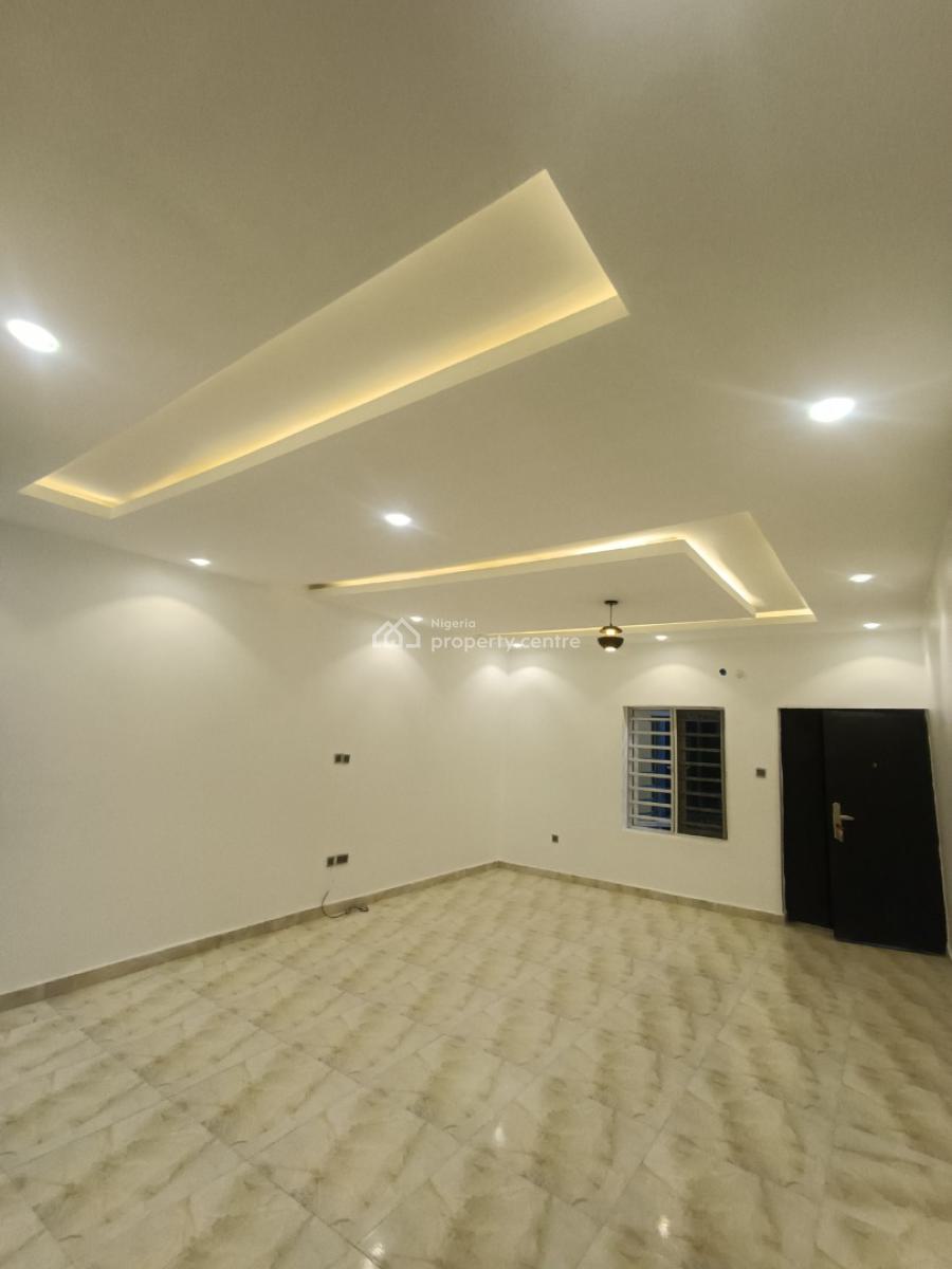 a Standard 2bedroom, Good Saint Estate Before Novare Shoprite Ajah, Lekki Phase 2, Lekki, Lagos, Flat / Apartment for Rent