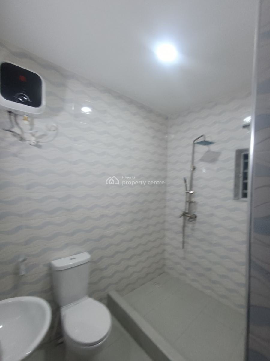 a Standard 2bedroom, Good Saint Estate Before Novare Shoprite Ajah, Lekki Phase 2, Lekki, Lagos, Flat / Apartment for Rent