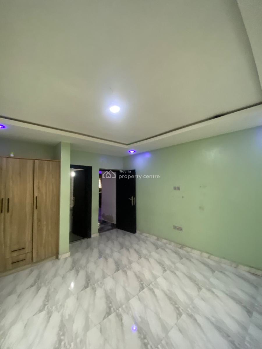 Standard Two Bedroom Apartment, Ogombo, Ajah, Lagos, Flat / Apartment for Rent