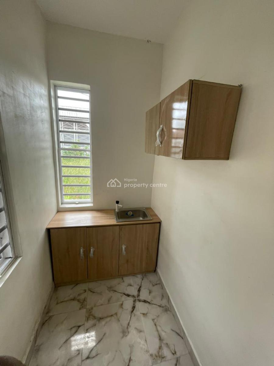 Studio Apartment with Balcony, Chevron Alternative, Chevron-lekki, Lekki, Lagos, Self Contain (single Rooms) for Rent