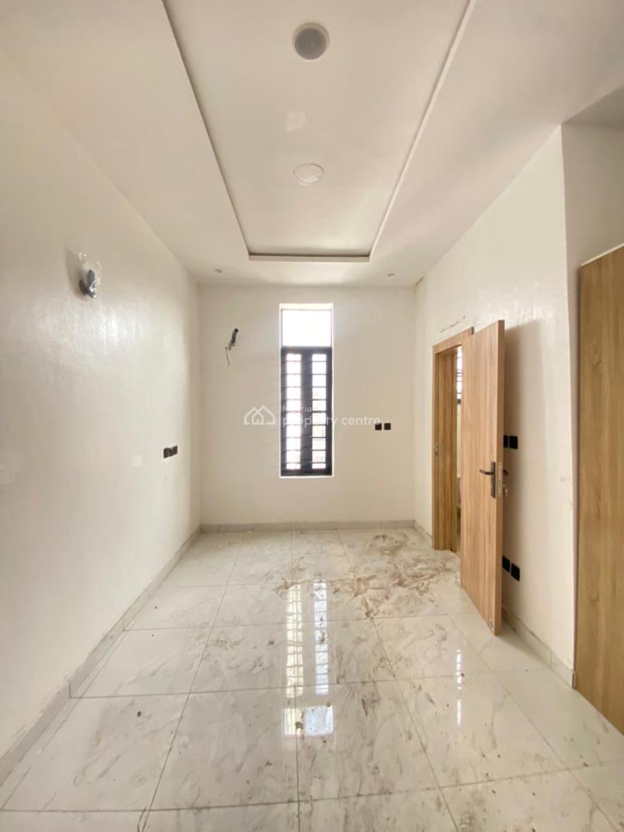 Brand New 3 Bedroom Terrace Duplex in a Secured Estate, Chevron, Lekki, Lagos, Terraced Duplex for Sale