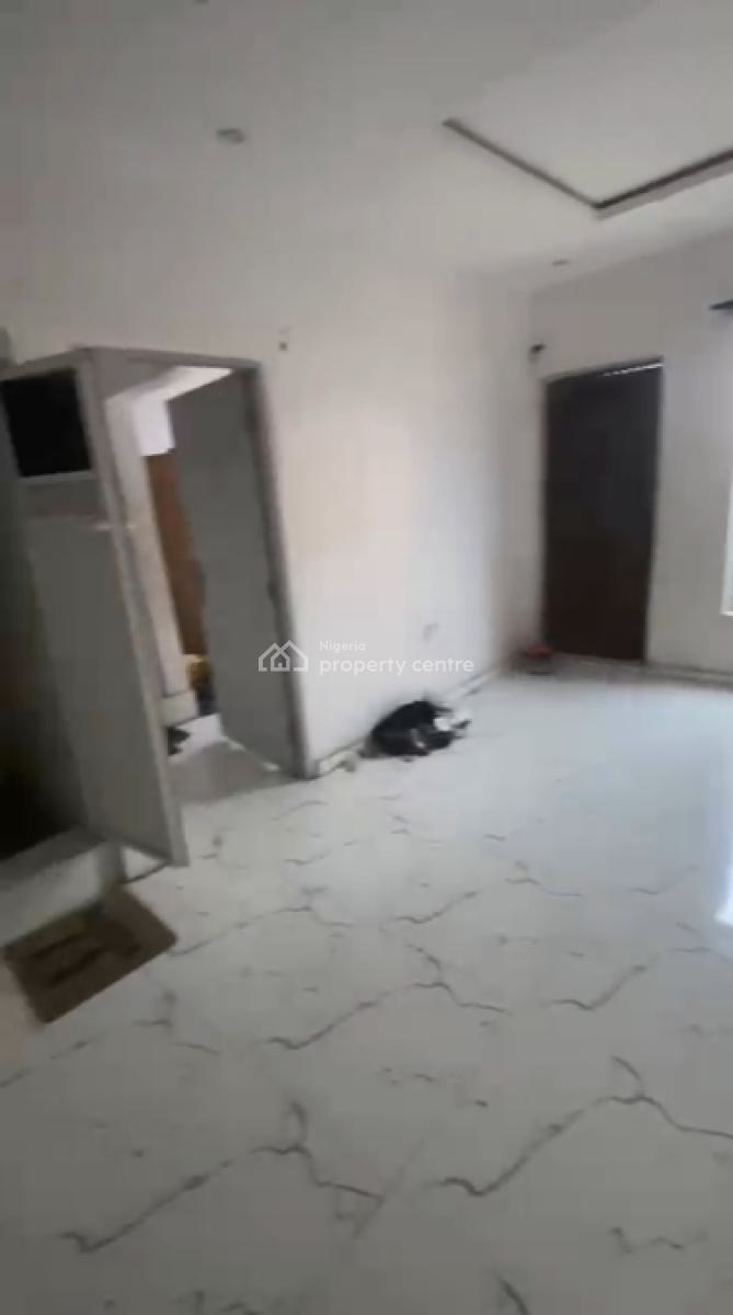 Executive, Very Decent and Spacious Miniflat with Modern Finishing, Jibowu, Yaba, Lagos, Mini Flat (room and Parlour) for Rent