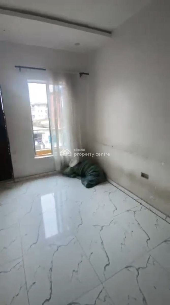 Executive, Very Decent and Spacious Miniflat with Modern Finishing, Jibowu, Yaba, Lagos, Mini Flat (room and Parlour) for Rent