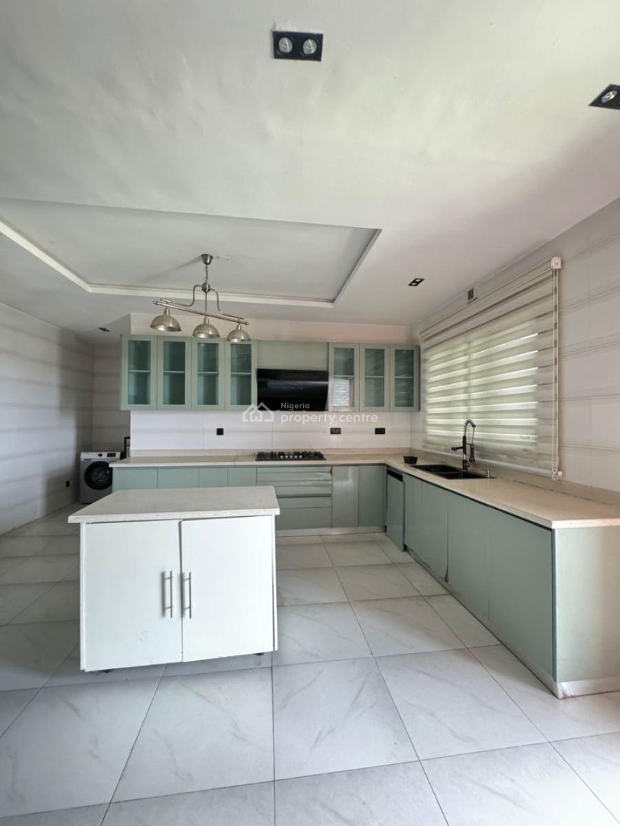 4-bedroom Furnished Penthouse, Lekki Phase 1, Lekki, Lagos, Flat / Apartment for Rent