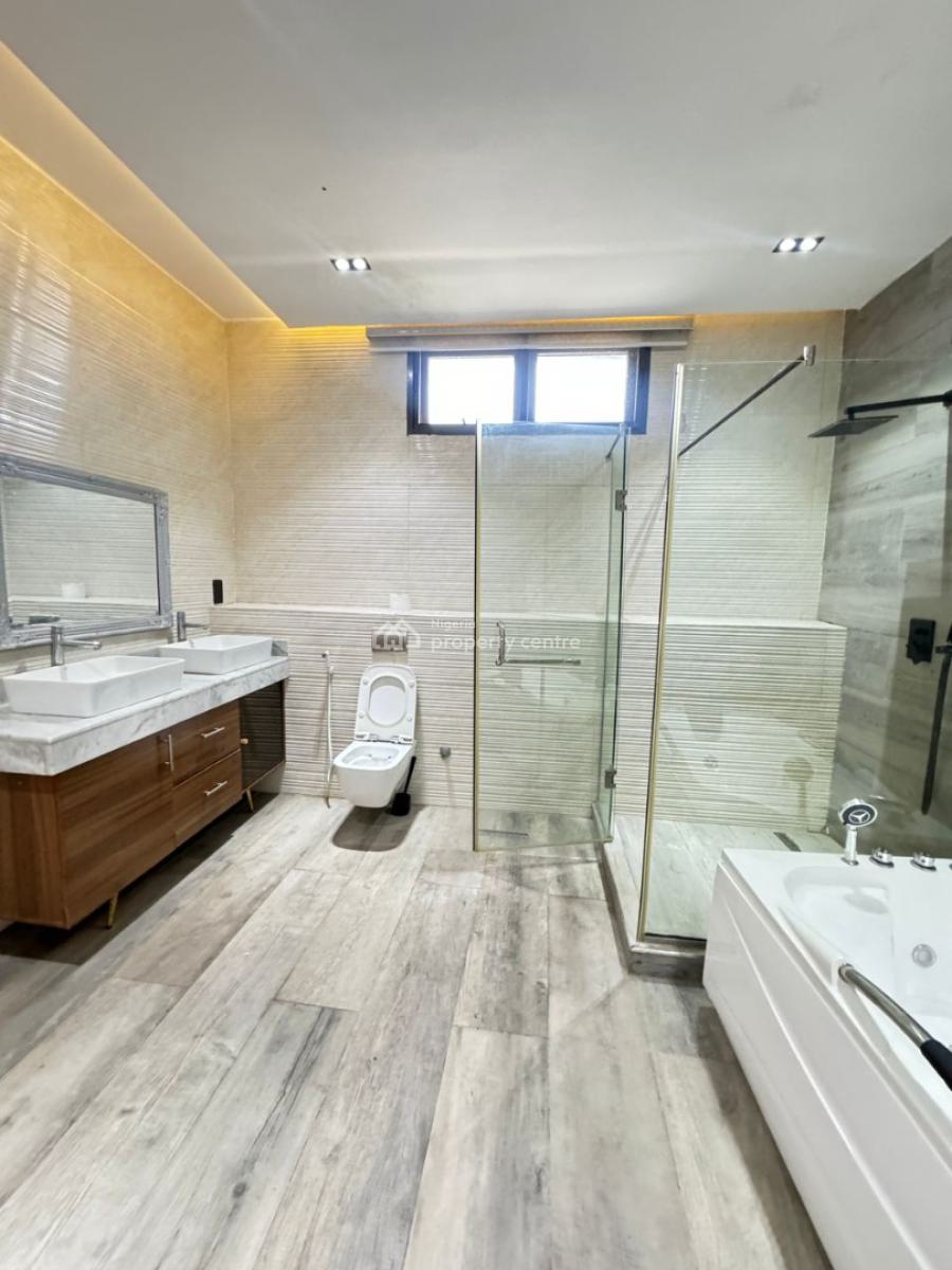 4-bedroom Furnished Penthouse, Lekki Phase 1, Lekki, Lagos, Flat / Apartment for Rent