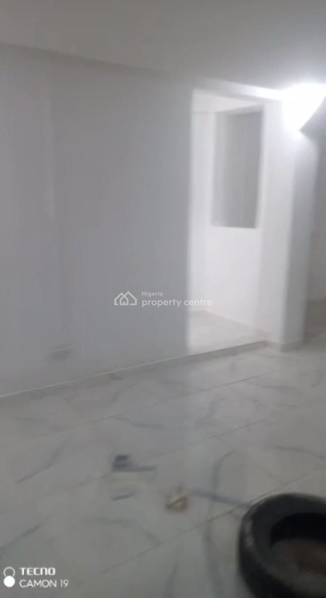 Very Decent and Spacious Ground Floor 3-bedroom Flat, Akoka, Yaba, Lagos, Flat / Apartment for Rent