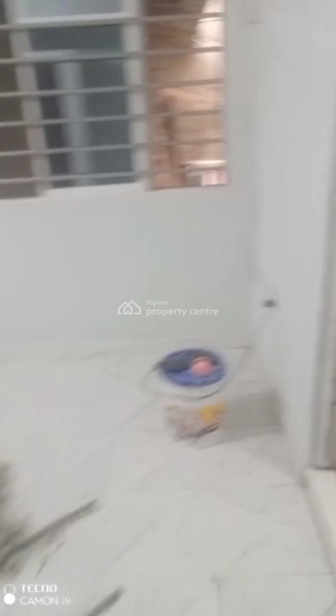 Very Decent and Spacious Ground Floor 3-bedroom Flat, Akoka, Yaba, Lagos, Flat / Apartment for Rent