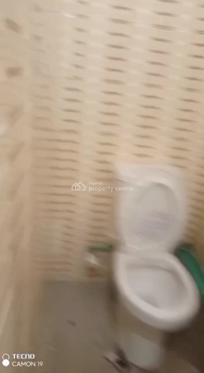 Very Decent and Spacious Ground Floor 3-bedroom Flat, Akoka, Yaba, Lagos, Flat / Apartment for Rent
