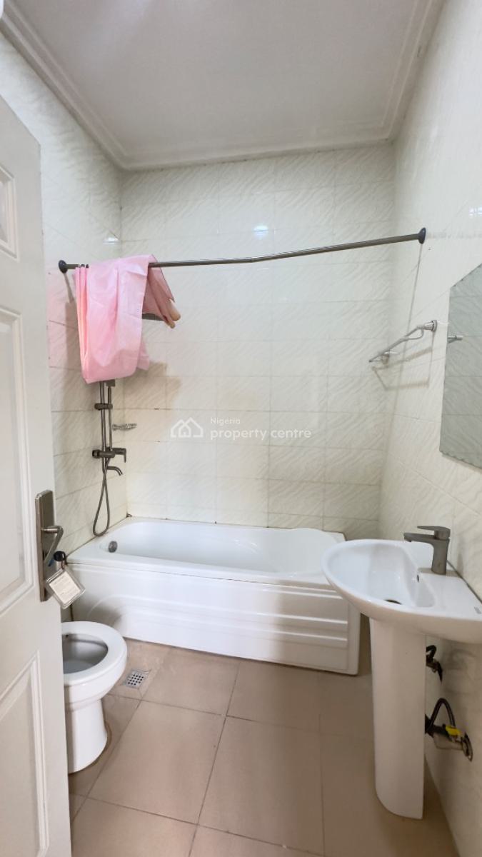 Neatly Revamped 2 Bedroom Flat, Turkish Hospital, Idu Industrial, Abuja, Flat / Apartment for Rent