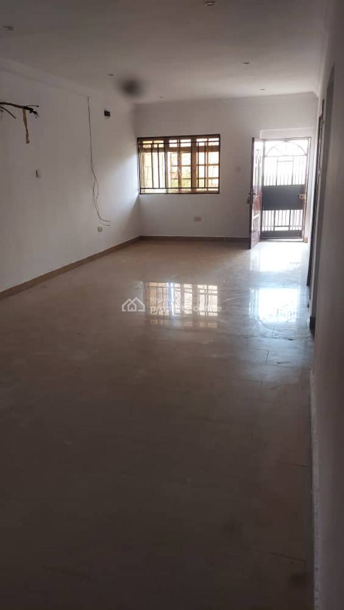 3 Bedroom Spacious Apartment (self Serviced), Lekki Phase 1, Lekki, Lagos, Flat / Apartment for Rent
