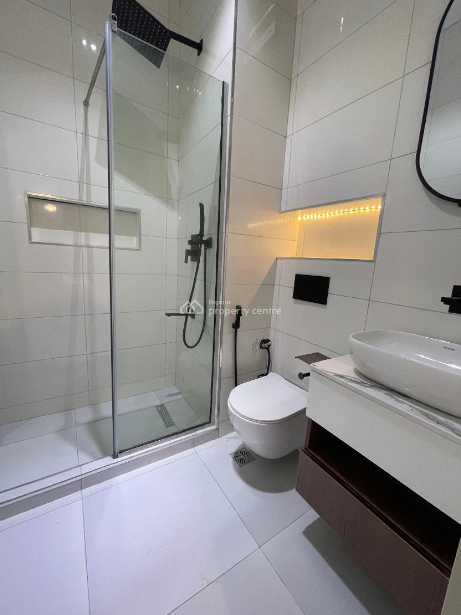 Luxury Brand New 2 Bedroom Apartment with Pool, Gym, Snooker and Ps5, Saka Oluwa, Ologolo, Lekki, Lagos, Flat / Apartment Short Let