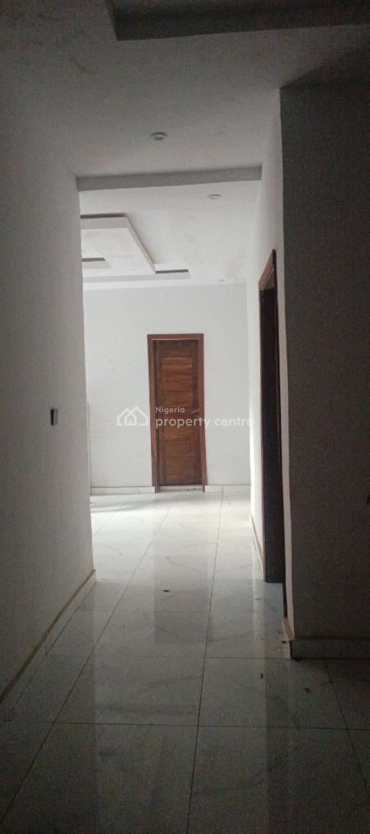 2 Bedrooms, Akeran, Applewood, Magboro, Ogun, Flat / Apartment for Rent