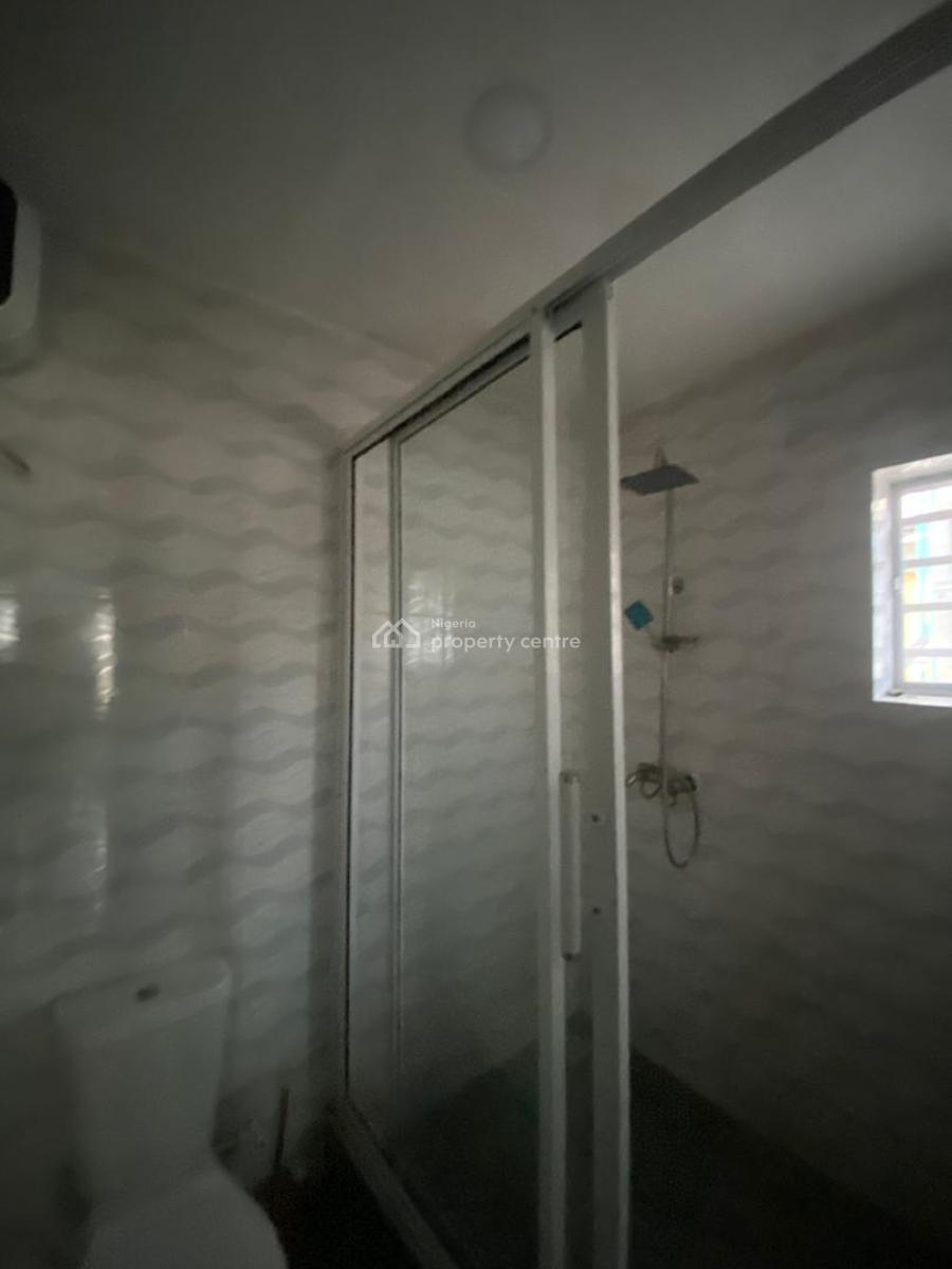 Fresh and Spacious 2bedrooms Luxury Apartment, Ogombo, Ajah, Lagos, Flat / Apartment for Rent