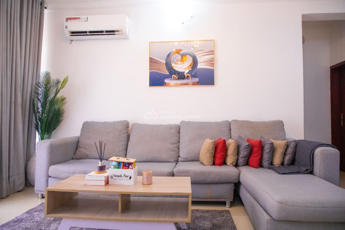 2 Bedroom Apartment  24-7 Power, Free Wifi, Gated Estate, Osapa, Lekki, Lagos, Flat / Apartment Short Let