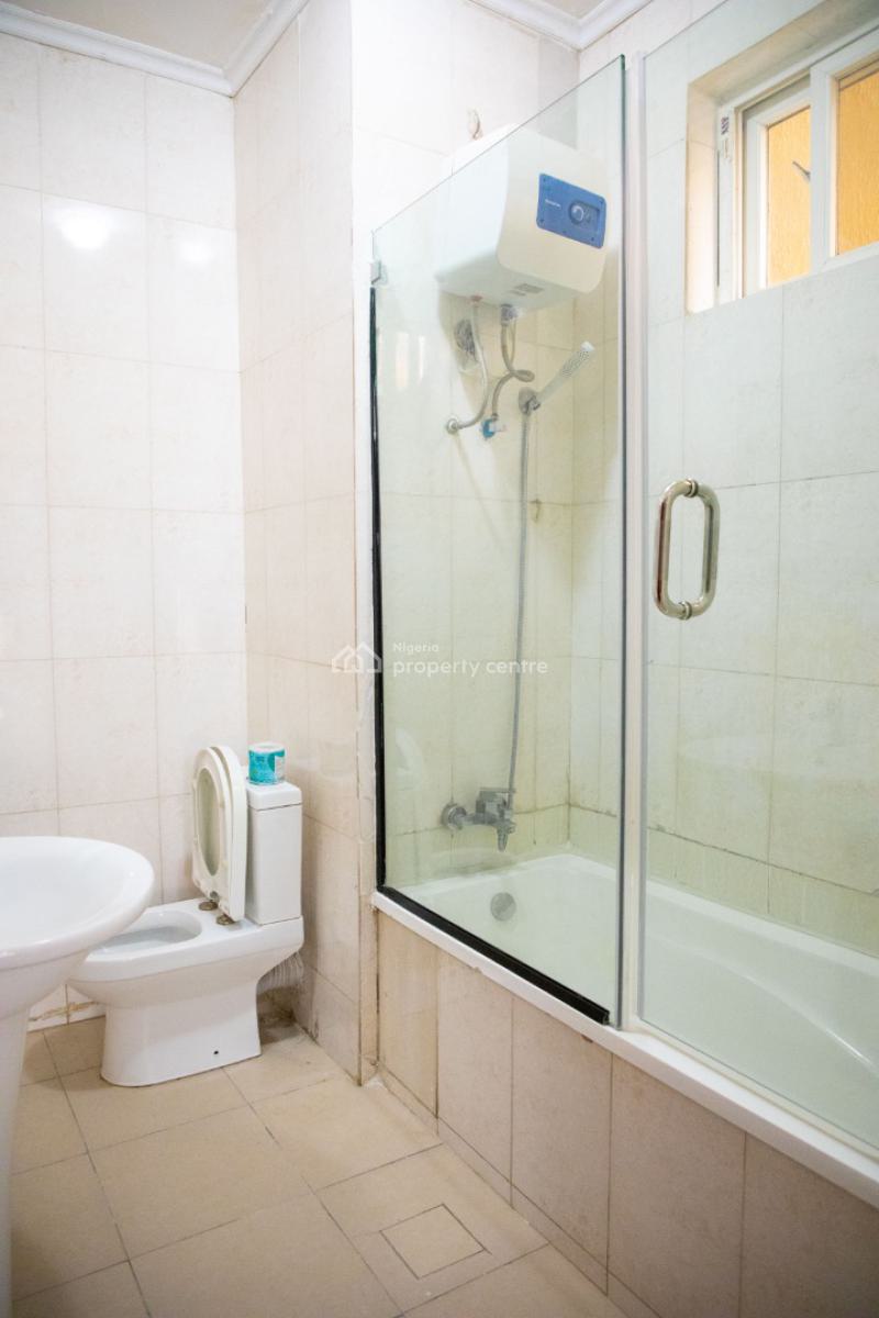 2 Bedroom Apartment  24-7 Power, Free Wifi, Gated Estate, Osapa, Lekki, Lagos, Flat / Apartment Short Let