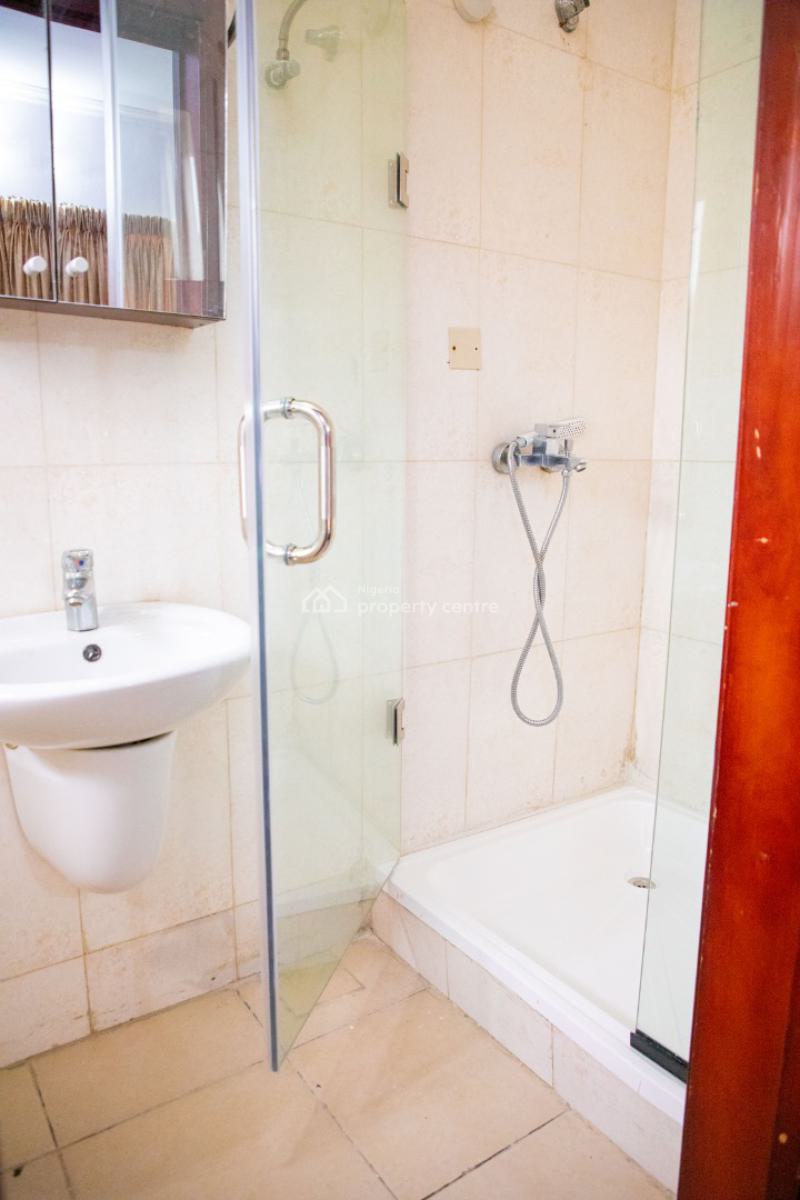 2 Bedroom Apartment  24-7 Power, Free Wifi, Gated Estate, Osapa, Lekki, Lagos, Flat / Apartment Short Let