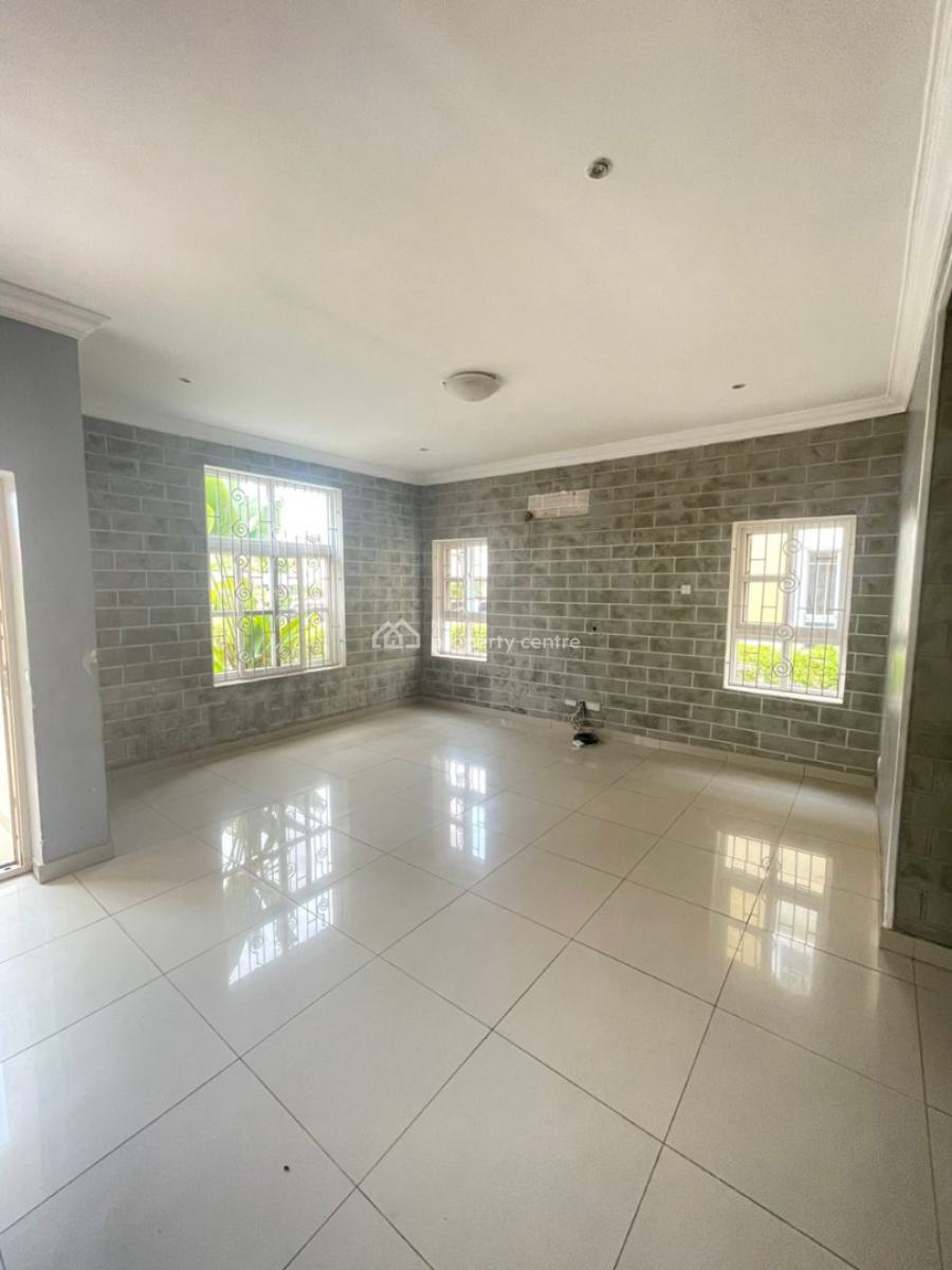 4 Bedroom Semi Detached Duplex, Egerton Estate, Osapa, Lekki, Lagos, Semi-detached Duplex for Sale