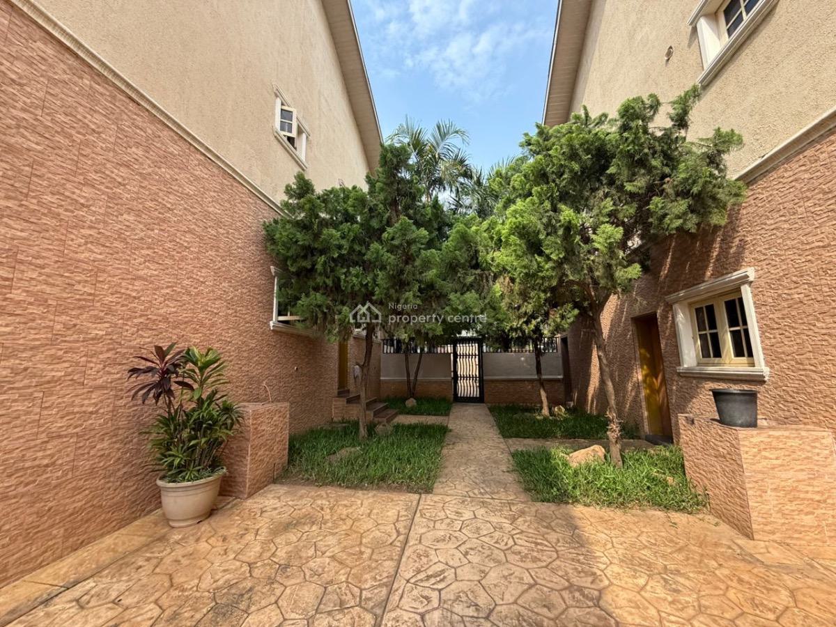 4 Bedroom Semi Detached with Bq Service with Acs and Generator, Swimming Pool, Wuse 2, Abuja, Semi-detached Duplex for Rent