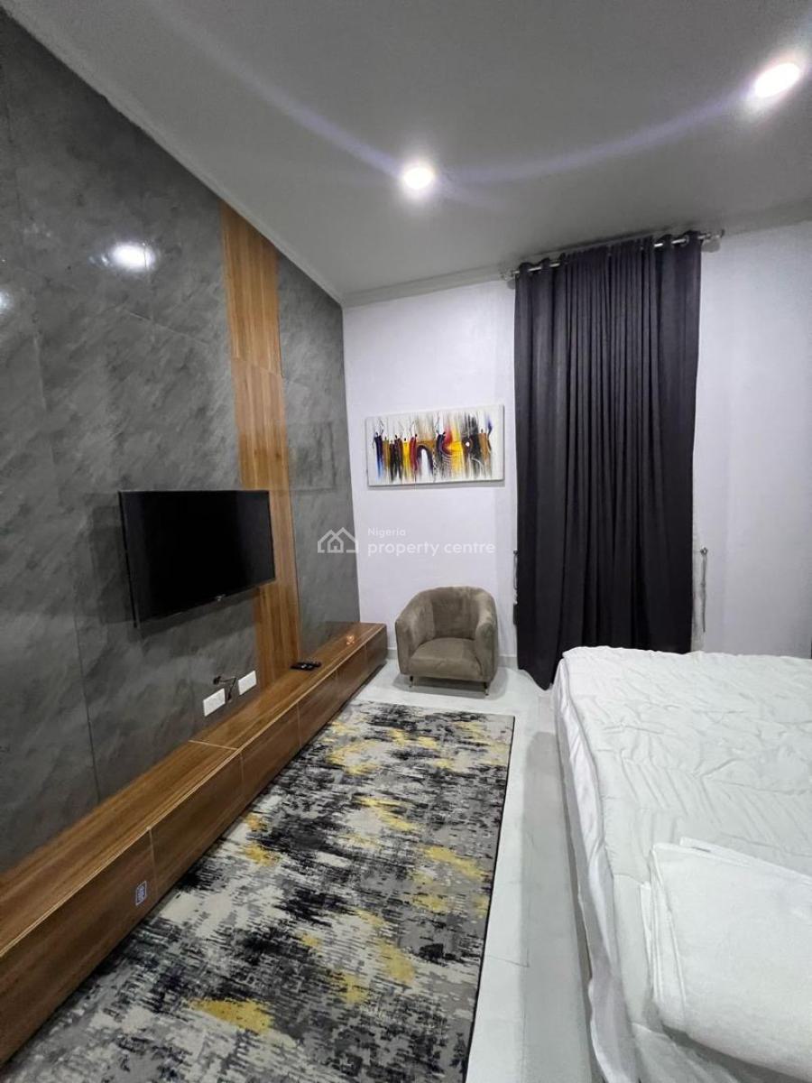 Luxury New 1bedroom with Ps5 -big Mirror -board Games - Balcony, Lekki Phase 1, Lekki, Lagos, Flat / Apartment Short Let