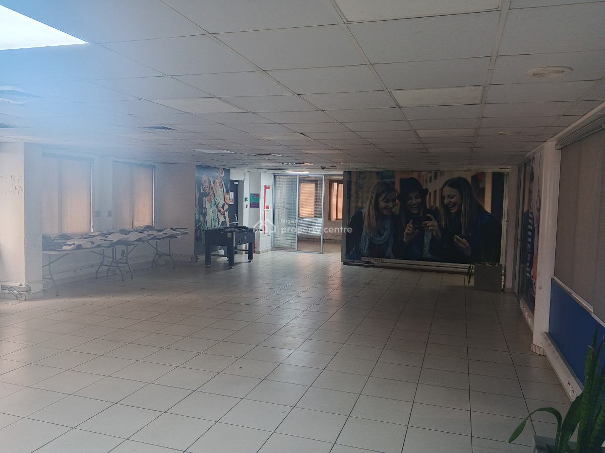 400 Sq Mts Open Plan Office Space in a Grade B Serviced Office Complex, Ajose Adeogun Street, Victoria Island Extension, Victoria Island (vi), Lagos, Office Space for Rent