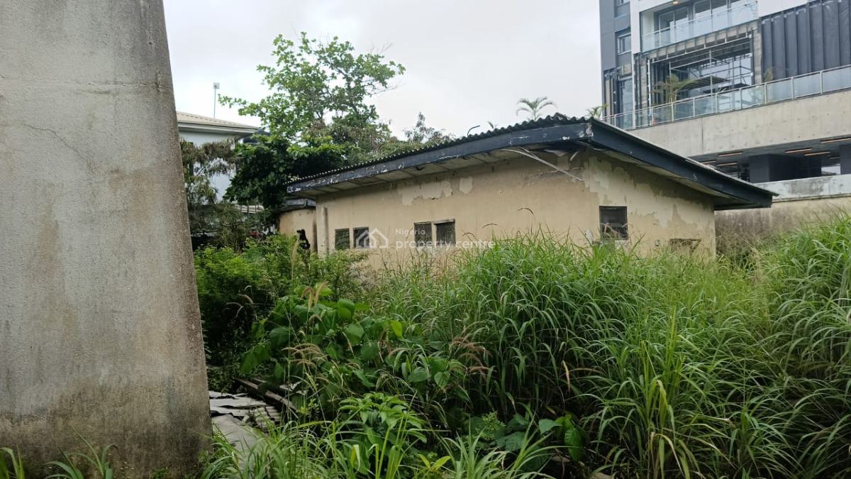a 5 Bedroom Semi Detached House with Bq on Sitting on 1200 Sqm, Victoria Island (vi), Lagos, Semi-detached Duplex for Sale