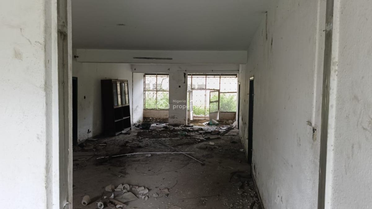 a 5 Bedroom Semi Detached House with Bq on Sitting on 1200 Sqm, Victoria Island (vi), Lagos, Semi-detached Duplex for Sale