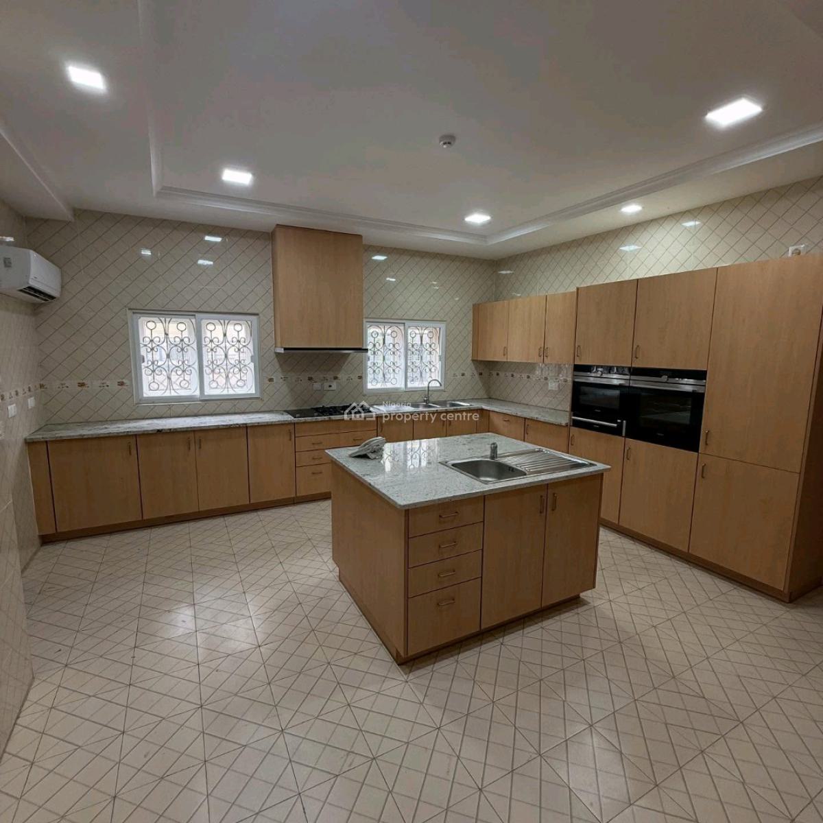 Newly B1uilt 5 Bedrooms Fully Detached Villa with a Maids Room, Maitama District, Abuja, Detached Duplex for Sale