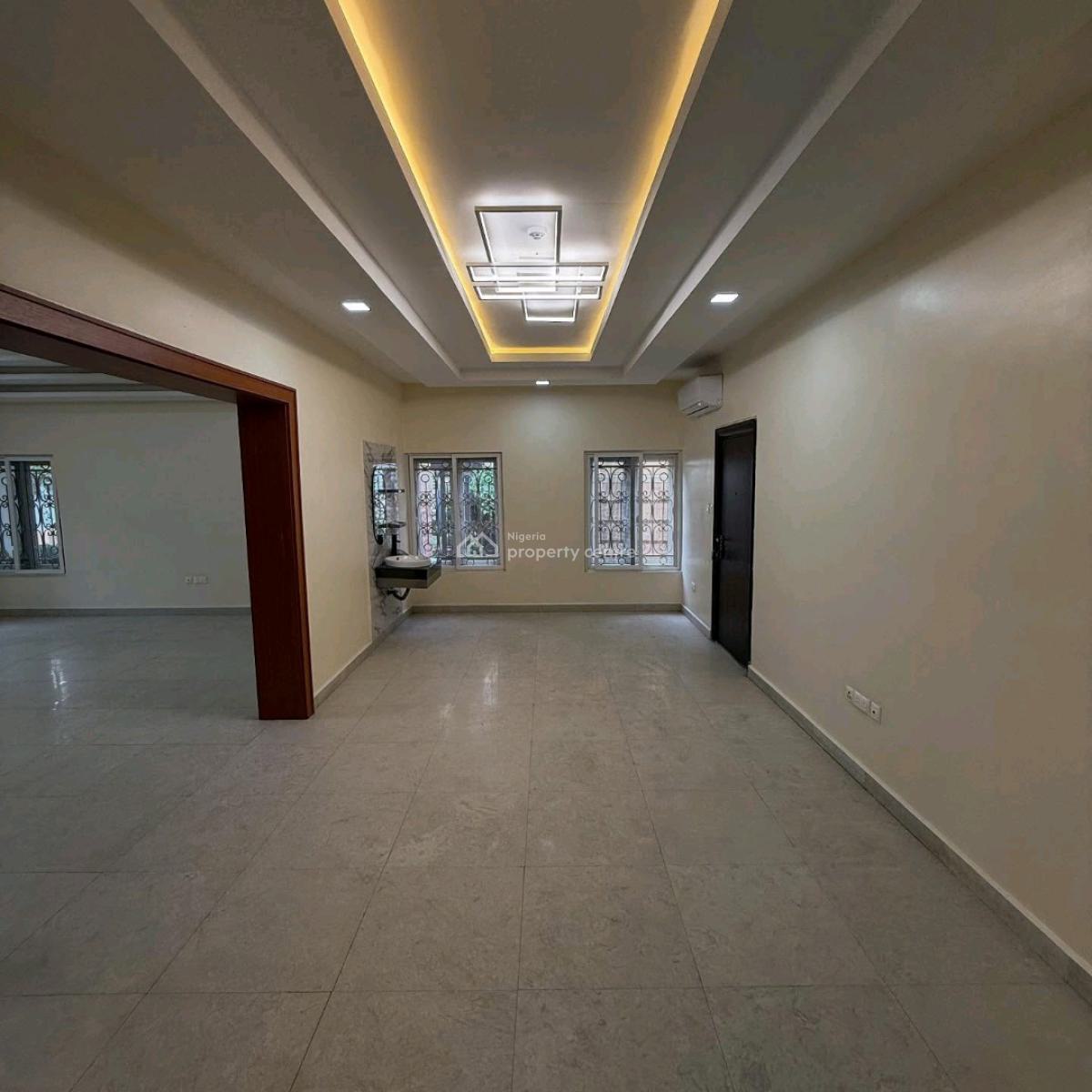 Newly B1uilt 5 Bedrooms Fully Detached Villa with a Maids Room, Maitama District, Abuja, Detached Duplex for Sale