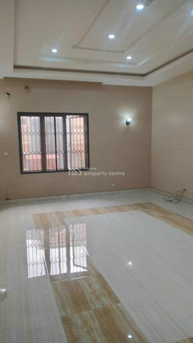 Tastefully Finished and Spacious 2 Bedroom Apartment, Wuye, Wuye, Abuja, Flat / Apartment for Rent