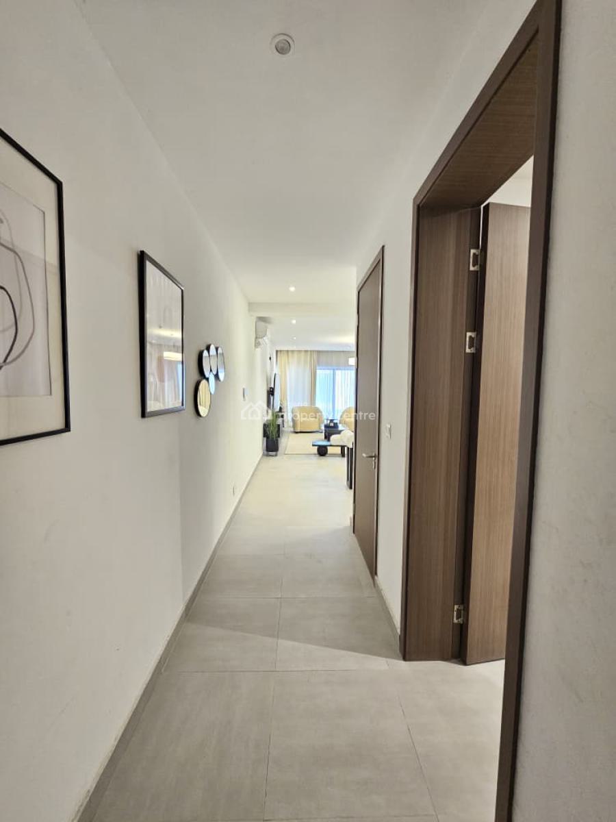 Quality Luxury Spacious 3 Bedroom Apartment with Bq, Swimming Pool, Lekki Phase 1, Lekki, Lagos, Flat / Apartment for Sale