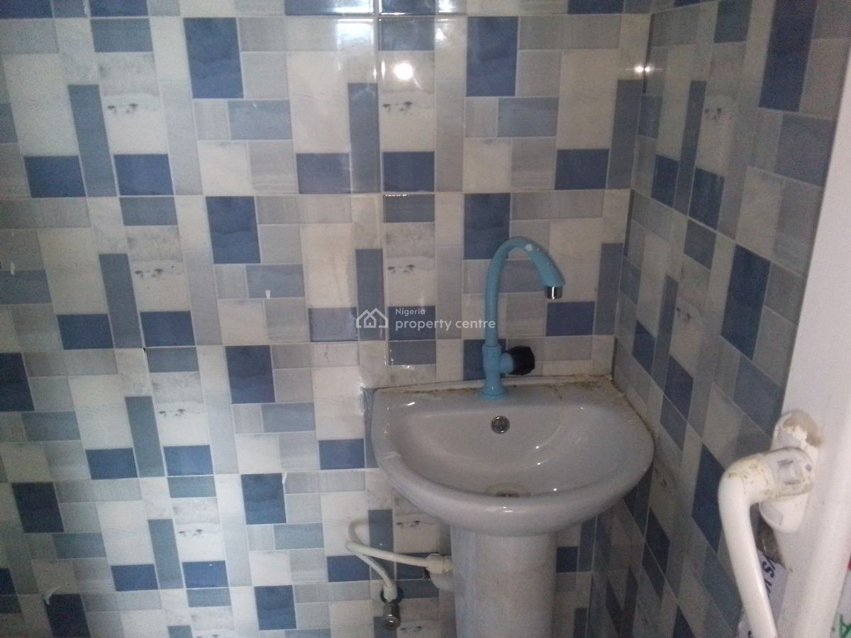 Newly Built Luxury 1 Bedroom Flat with Excellent Features, Newtown, Ogombo, Ajah, Lagos, Mini Flat (room and Parlour) for Rent