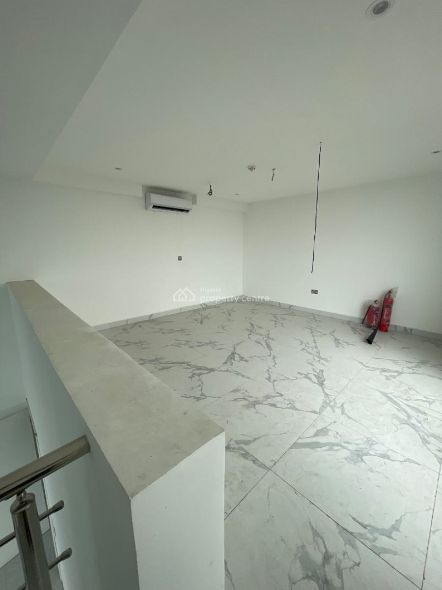 City and Waterview Penthouse Maisonette with Resturant and Lounge, Victoria Island (vi), Lagos, Flat / Apartment for Sale