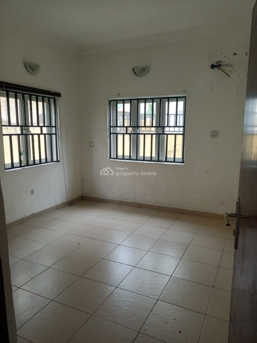 Commercial and Residential 4 Bedroom 7 Car Park, Lekki Phase 1, Lekki, Lagos, Detached Duplex for Rent