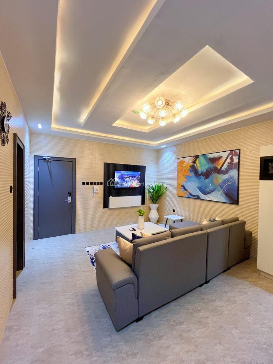 Luxury 1 Bedroom Apartment with Swimming, Ikeja, Lagos, Flat / Apartment Short Let