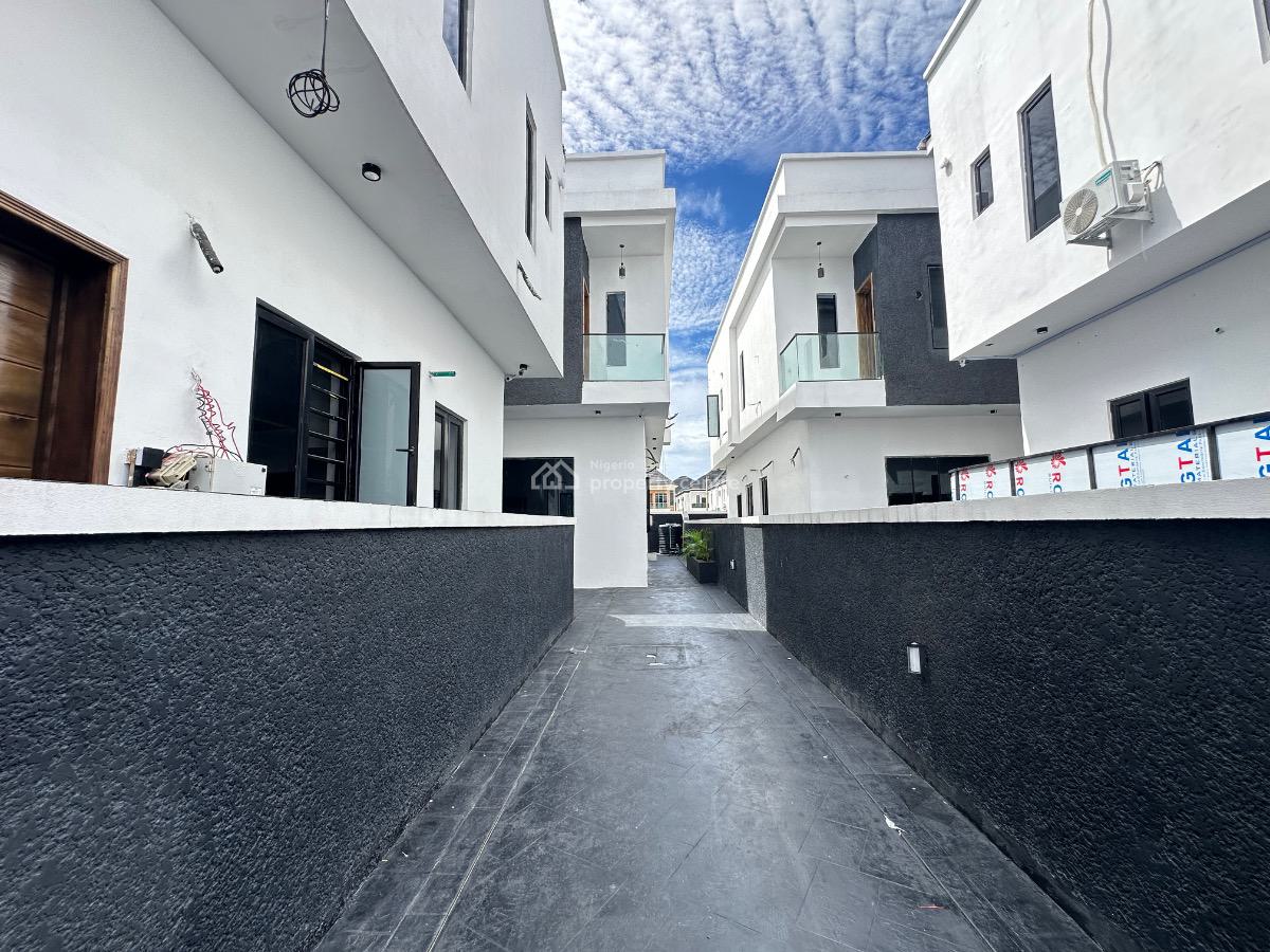 Amazing 4 Bedroom Semi-detached Duplex, Chevron Tollgate, Lekki, Lagos, Semi-detached Duplex for Sale