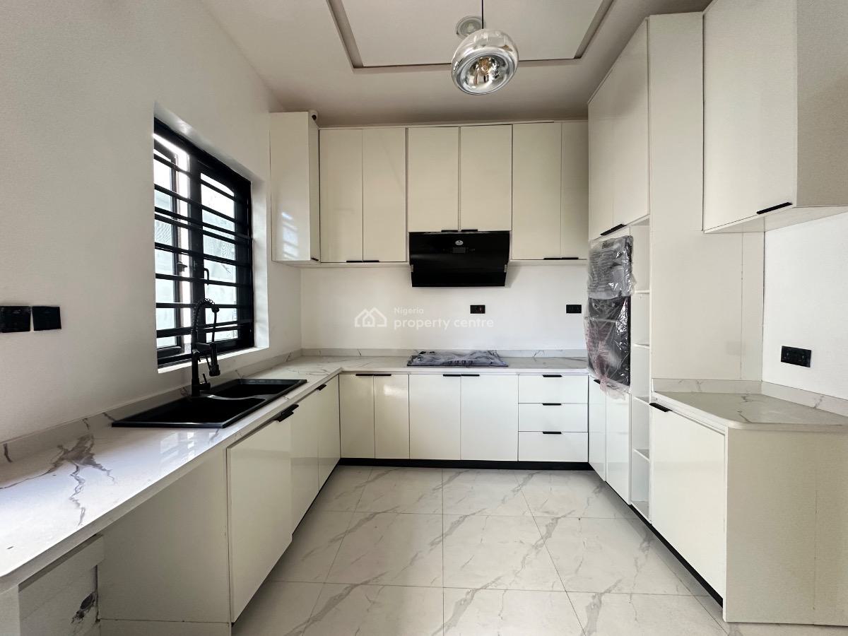 Amazing 4 Bedroom Semi-detached Duplex, Chevron Tollgate, Lekki, Lagos, Semi-detached Duplex for Sale