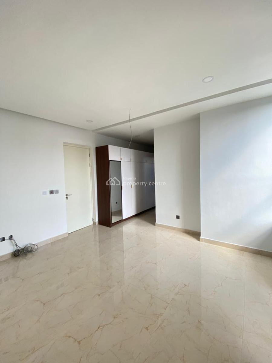 Luxury 4 Bedroom Maisonette, Lekki Phase 1, Lekki, Lagos, Block of Flats for Sale