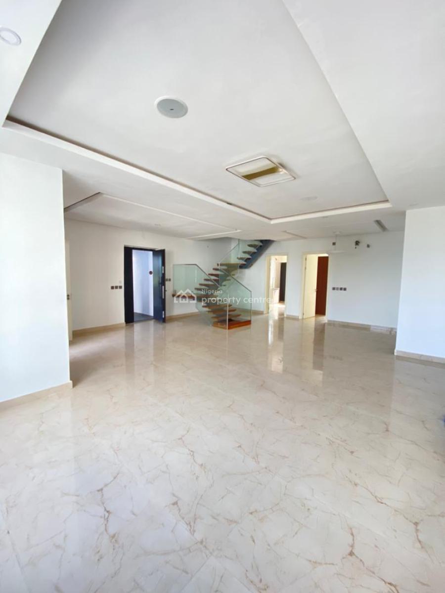 Luxury 4 Bedroom Maisonette, Lekki Phase 1, Lekki, Lagos, Block of Flats for Sale