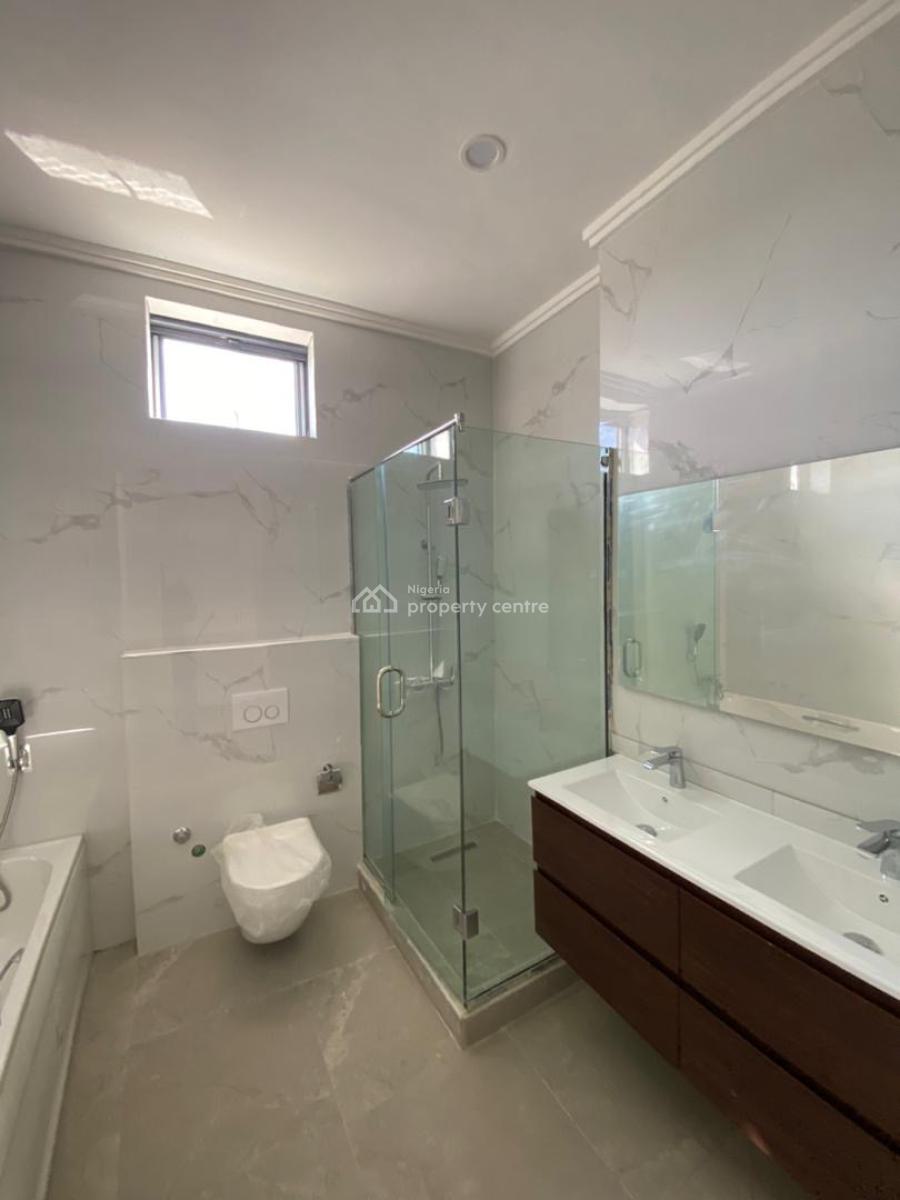 Luxury 4 Bedroom Maisonette, Lekki Phase 1, Lekki, Lagos, Block of Flats for Sale