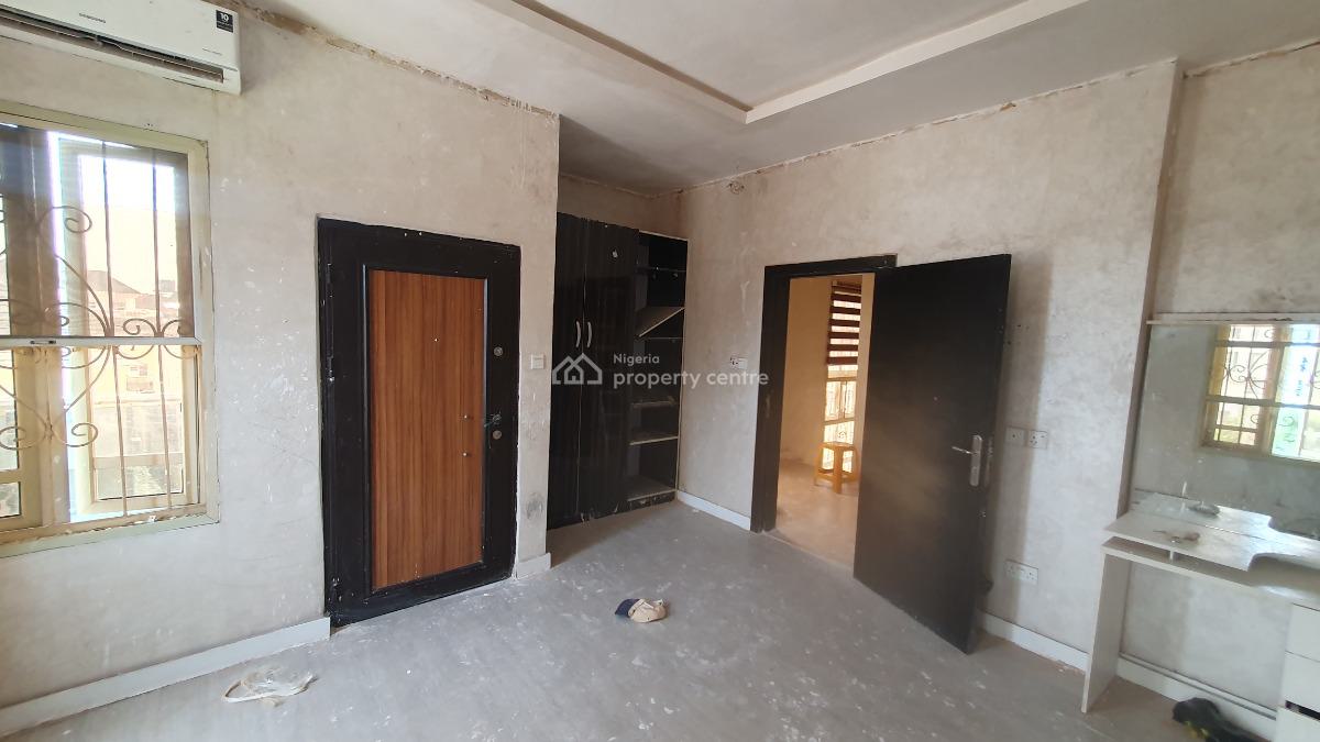 Distinguished 4 Bedroom Semi Detached Duplex, Bera Estate /chevron, Lekki Phase 2, Lekki, Lagos, Flat / Apartment for Rent