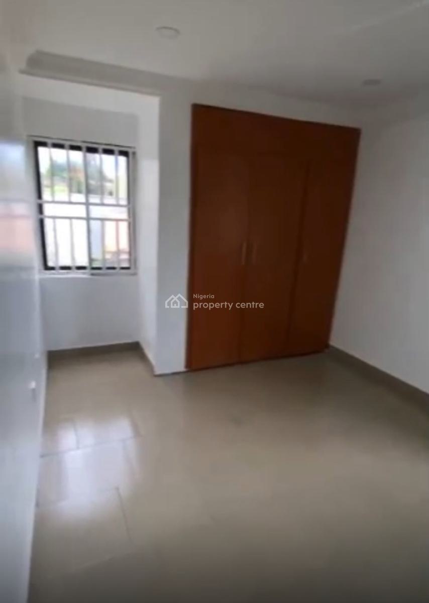 Super Clean 3bedroom Flat, 2nd Floor, Pay and Pack in, Maitama Main, Maitama District, Abuja, Flat / Apartment for Rent