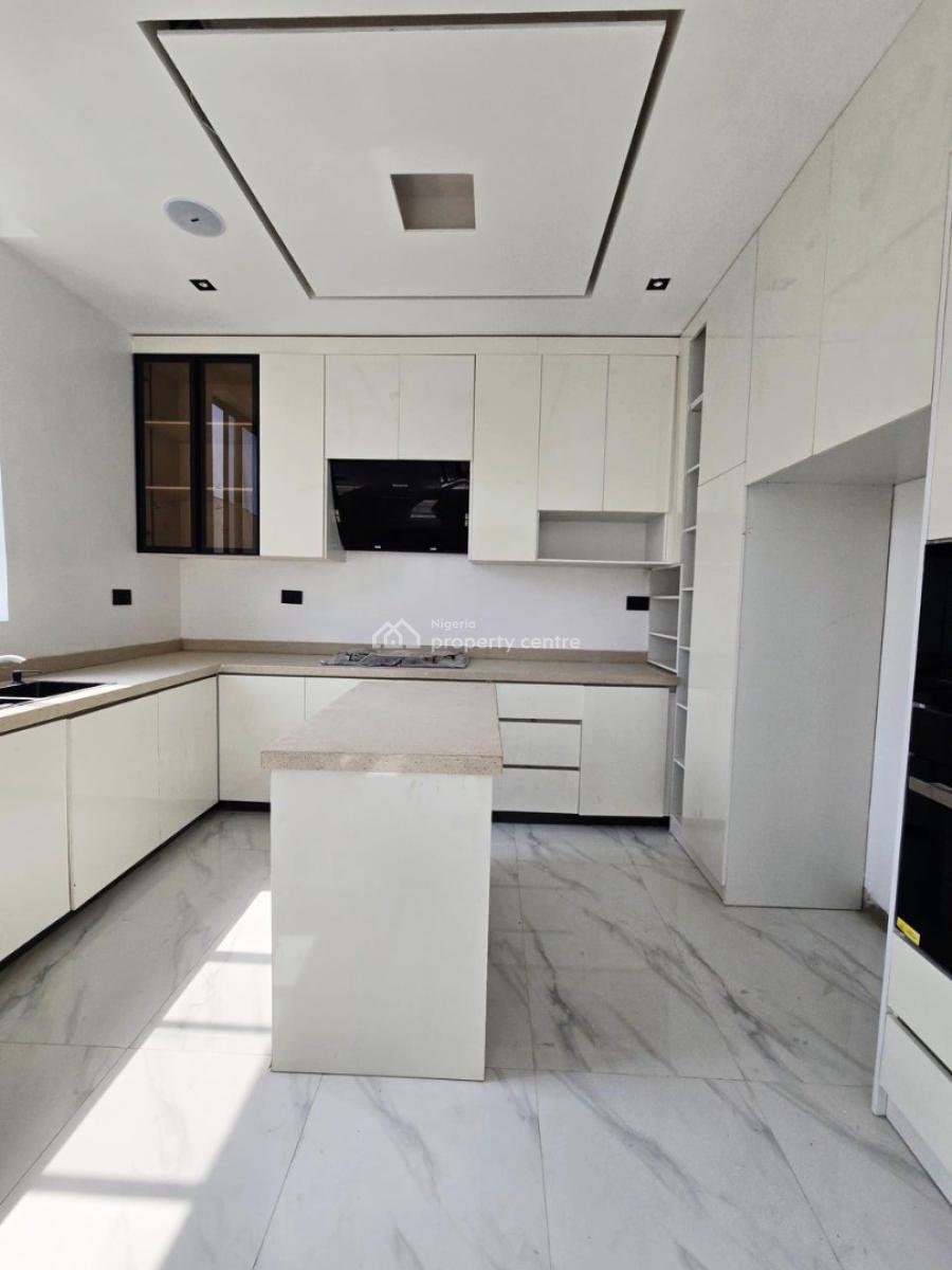 2 Bedroom Apartment with Swimming Pool, Gym and  Elevator, Etc., Lekki Phase 1, Lekki, Lagos, Flat / Apartment for Sale