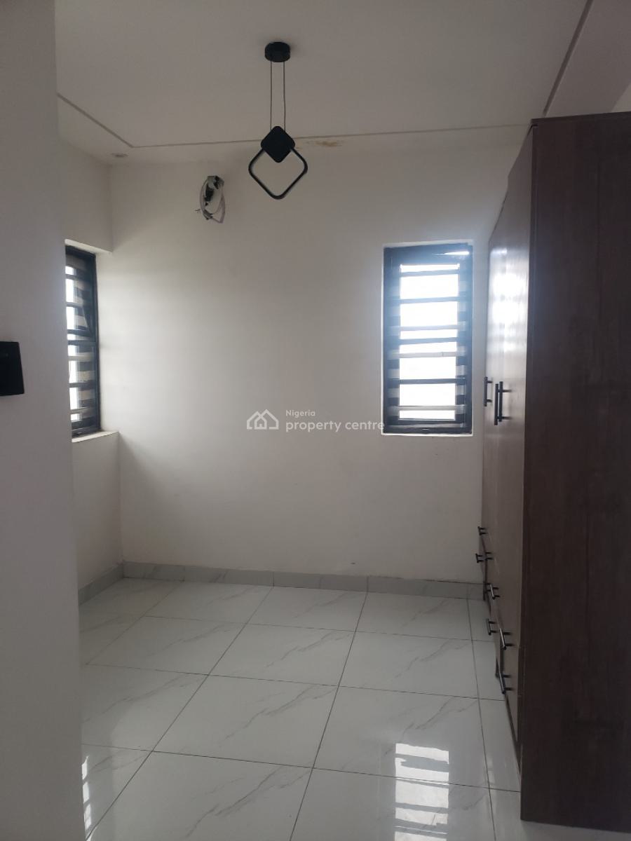 Serviced 2 Bedroom Apartment, Ologolo, Lekki, Lagos, Flat / Apartment for Rent