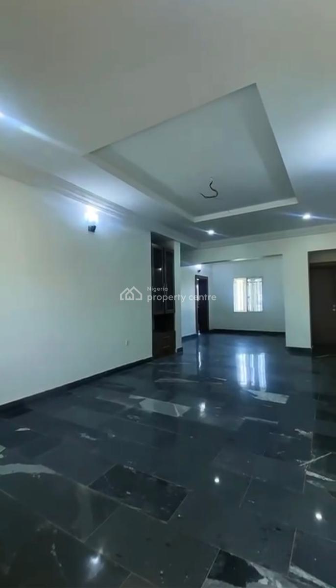 3 Bedroom in a Mini Estate, Jahi, Abuja, Flat / Apartment for Sale