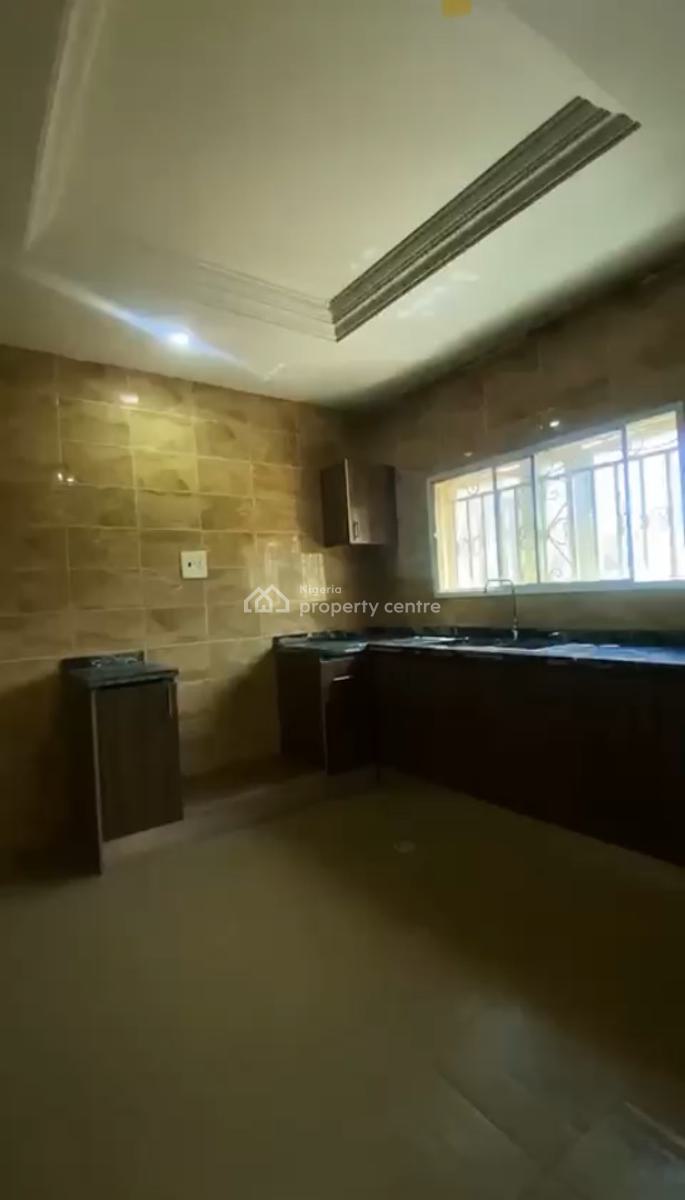 3 Bedroom in a Mini Estate, Jahi, Abuja, Flat / Apartment for Sale