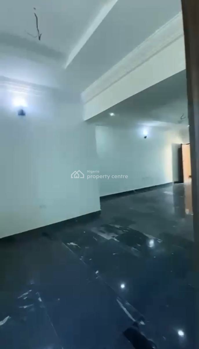 3 Bedroom in a Mini Estate, Jahi, Abuja, Flat / Apartment for Sale
